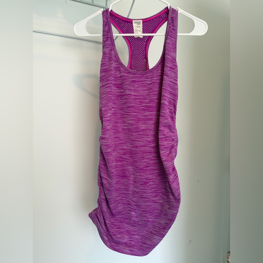 Women’s workout tank